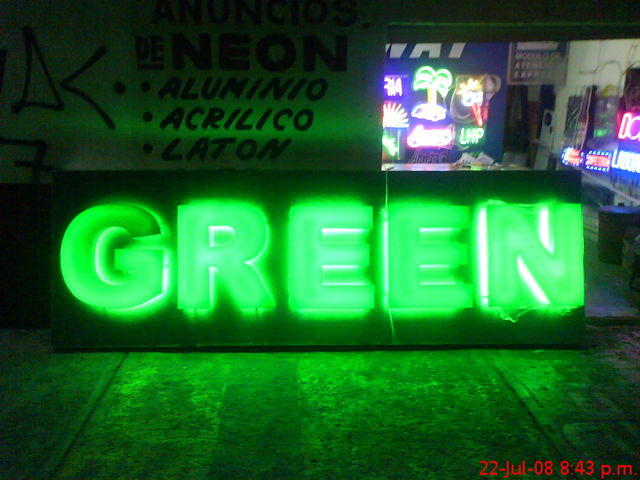 ANUNCIO LUMINOSO